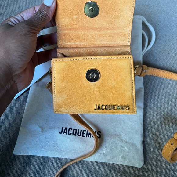 JACQUEMUS
Orange La Montagne 'Le Chiquito' Clutch - Picture 3 of 11